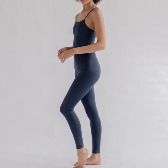 Girlfriend Collective Compressive Unitard Romper Catsuit Size Large New! - Picture 5 of 11